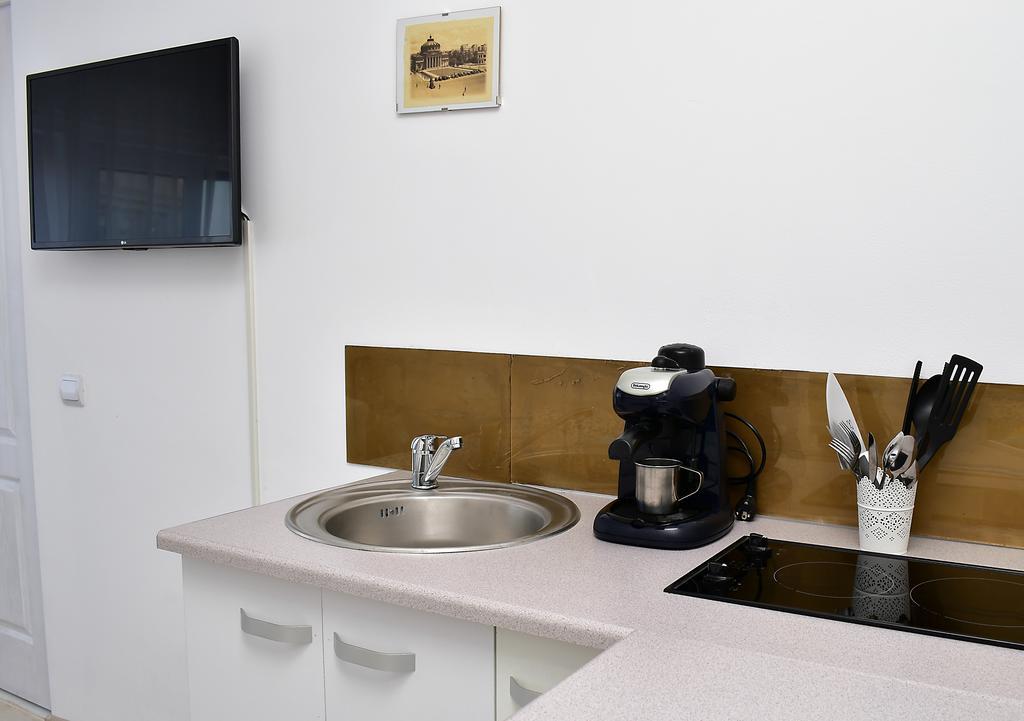 Apartment One Ii